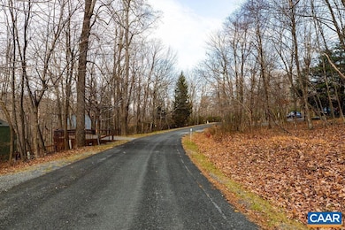 105 Den Tree Ln unit SHAMOKIN SPRINGS LOT, Roseland, VA 22967 - photo 2