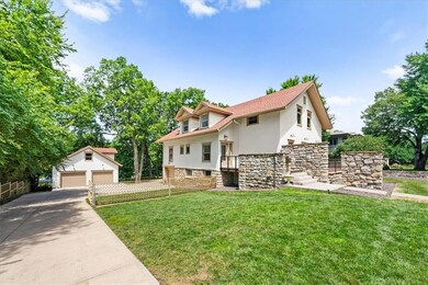 5316 Oak St, Kansas City, MO 64112 - photo 3