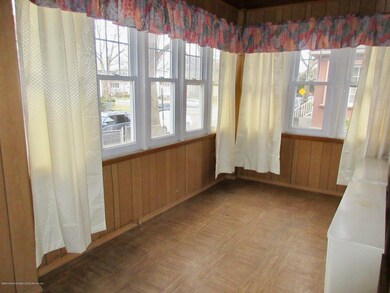 12 Howard Ct, Staten Island, NY 10310 - photo 4