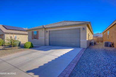 8804 E Stone Meadow Cir, Tucson, AZ 85730 - photo 2