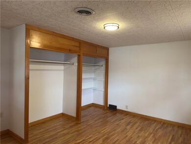 289 N 4th Ave, Forsyth, MT 59327 - photo 7