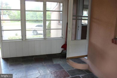 7 Sunset Rd, Burlington, NJ 08016 - photo 4