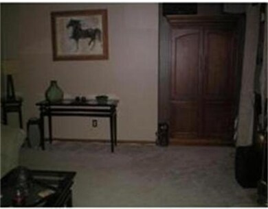 318 Lancaster Ave unit 1, West Springfield, MA 01089 - photo 5