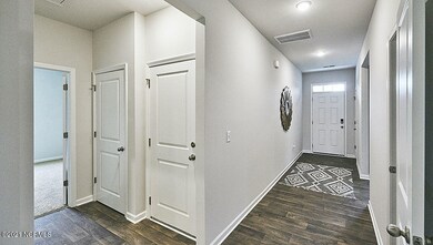 Cali_Express_White_Cabinets02