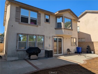 7397 Mcclellan Ct, Fontana, CA 92336 - photo 5