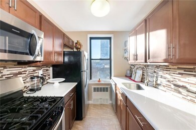 2680 E 19th St unit 5D, Brooklyn, NY 11235 - photo 7