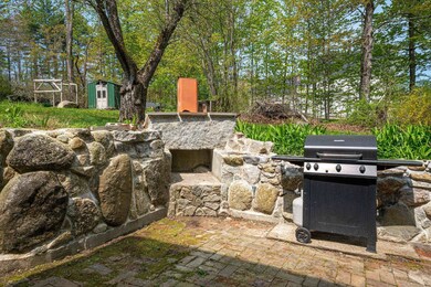 262 2nd New Hampshire Turnpike, Hillsboro, NH 03244 - photo 4