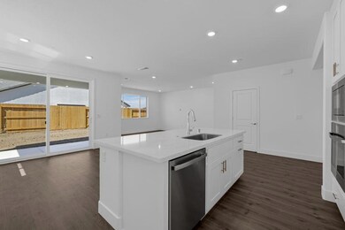 10327 Evangaline Way, Elk Grove, CA 95757 - photo 5