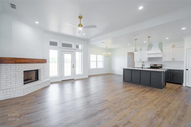 138 Hawker Ln, Abilene, TX 79602 - photo 4