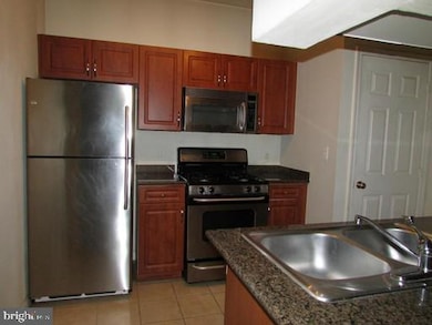 Bryson At Woodland Park unit 208, Herndon, VA 20171 - photo 4