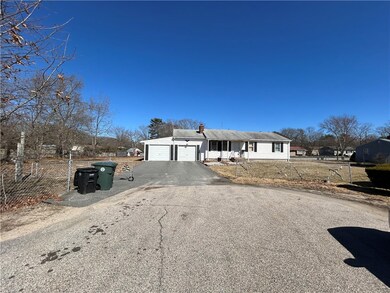 18 Carolyn St, Coventry, RI 02816 - photo 2