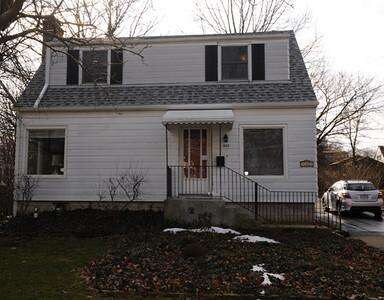 622 E Illinois St, Wheaton, IL 60187 - photo 2