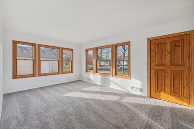 8727 Dupont Ave S, Bloomington, MN 55420 - photo 4