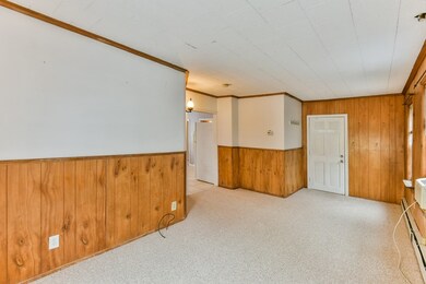 7 Oswald St, Worcester, MA 01607 - photo 7