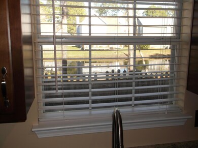 1649 Bennetts End 027