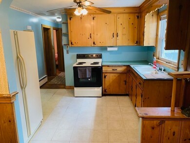 42 Fellsmere St, Lynn, MA 01904 - photo 7