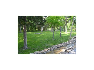 Spacious shaded side yard