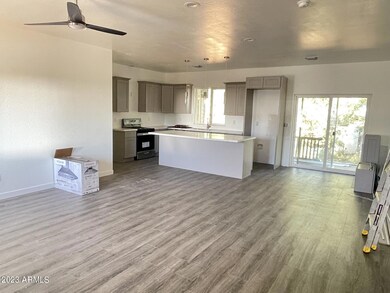 121 W Owens St, Show Low, AZ 85901 - photo 4