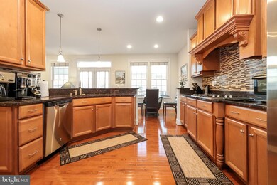 42365 Pine Forest Dr, Chantilly, VA 20152 - photo 6