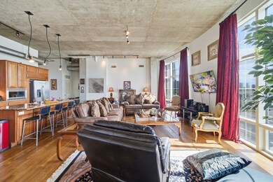 The Tanglewood Lofts unit 510, Houston, TX 77057 - photo 6