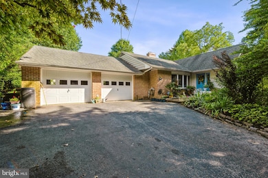 2402 Old Milltown Rd, Wilmington, DE 19808 - photo 5