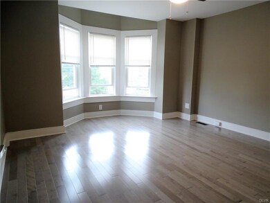 1734 W Chew St, Allentown, PA 18104 - photo 5