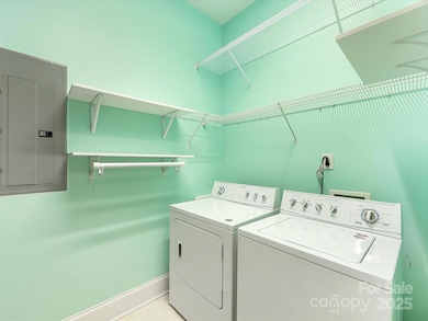 1700 Camden Rd unit 203, Charlotte, NC 28203 - photo 7