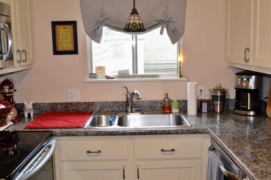 504 Heritage Village unit B, Southbury, CT 06488 - photo 6