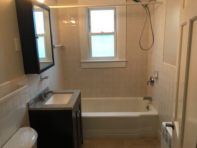 20 Charlotte Ave, Nashua, NH 03064 - photo 6