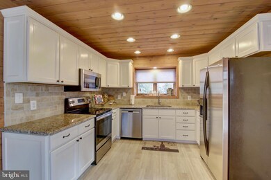 19990 Gleedsville Rd, Leesburg, VA 20175 - photo 6