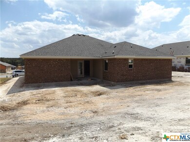 1308 Justice Dr, Copperas Cove, TX 76522 - photo 2