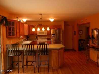 208 Conashaugh Trail, Milford, PA 18337 - photo 6