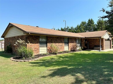5601 Aquarius, Shawnee, OK 74804 - photo 3