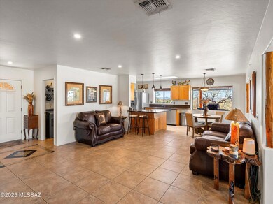 705 N Cliket Dr, Oracle, AZ 85623 - photo 4