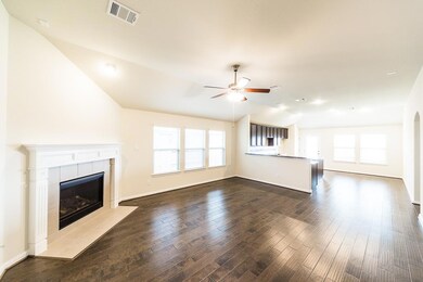 19215 Jenny Creek Ct, Tomball, TX 77377 - photo 5