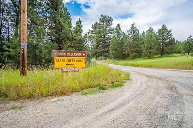 18 Blue Spruce Place, Cascade, ID 83611 - photo 6