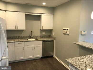 22 Lauren Ct unit 201, Levittown, PA 19057 - photo 7