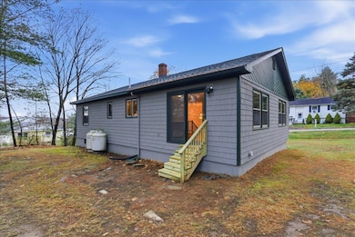 16 Hector St, Auburn, ME 04210 - photo 5