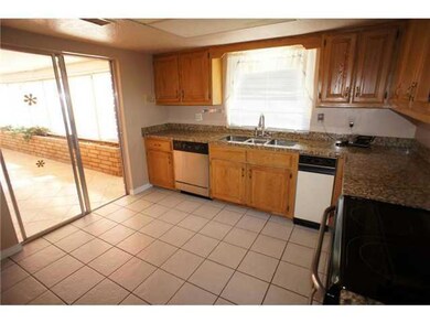 10716 Janway Dr, El Paso, TX 79935 - photo 6