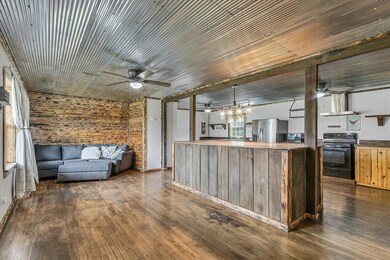 1241 Oak Grove Rd, Goodspring, TN 38460 - photo 5