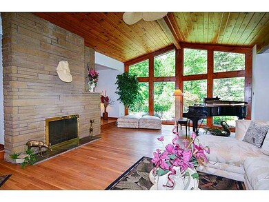 Den/Family/Great Room.