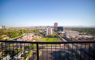 Regency House unit 1802, Phoenix, AZ 85004 - photo 5