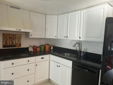 13009 Midsummer Ln, Bowie, MD 20715 - photo 7