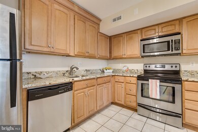 3109 Buccaneer Ct unit 102, Fairfax, VA 22031 - photo 7