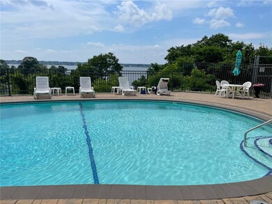 43 Bullocks Point Ave unit 8C, Riverside, RI 02915 - photo 4