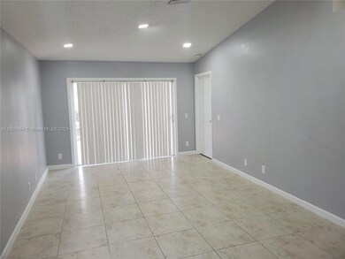11688 SW 17th Ct unit 1688, Miramar, FL 33025 - photo 4