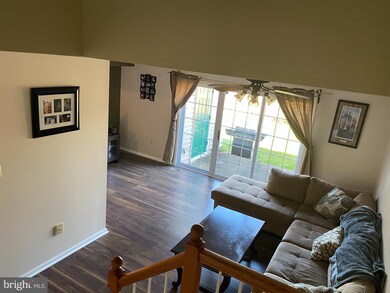 360 Deer Run Ct, Royersford, PA 19468 - photo 5