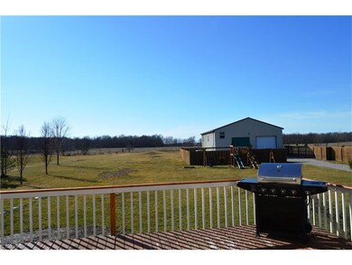 Large 36x 15 deck, 40x60 pole barn on 2 acres