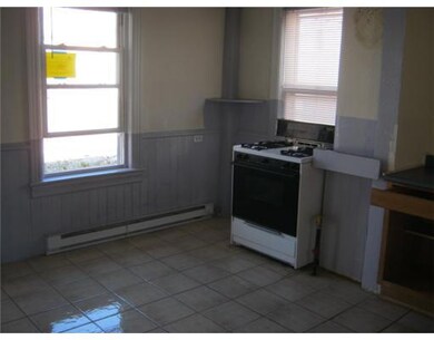 34 Vale St, Pawtucket, RI 02860 - photo 3