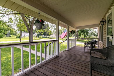 2610 Westover Blvd, Des Moines, IA 50322 - photo 2